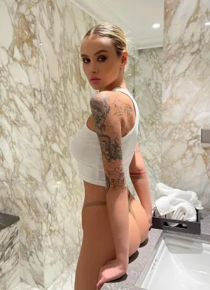проститутка Виалета, 25, Челябинск
